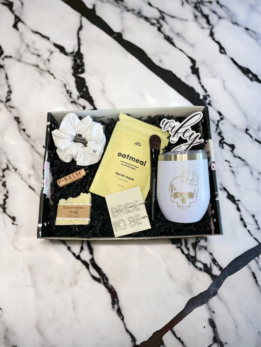 Bride to Be Gift Box